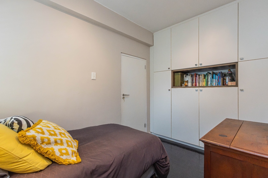 To Let 2 Bedroom Property for Rent in Sea Point Western Cape